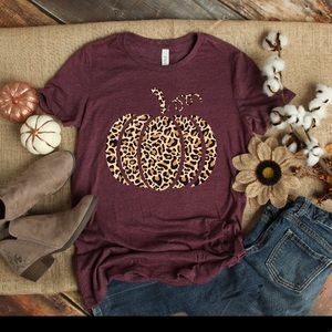Xl leopard print maroon pumpkin shirt